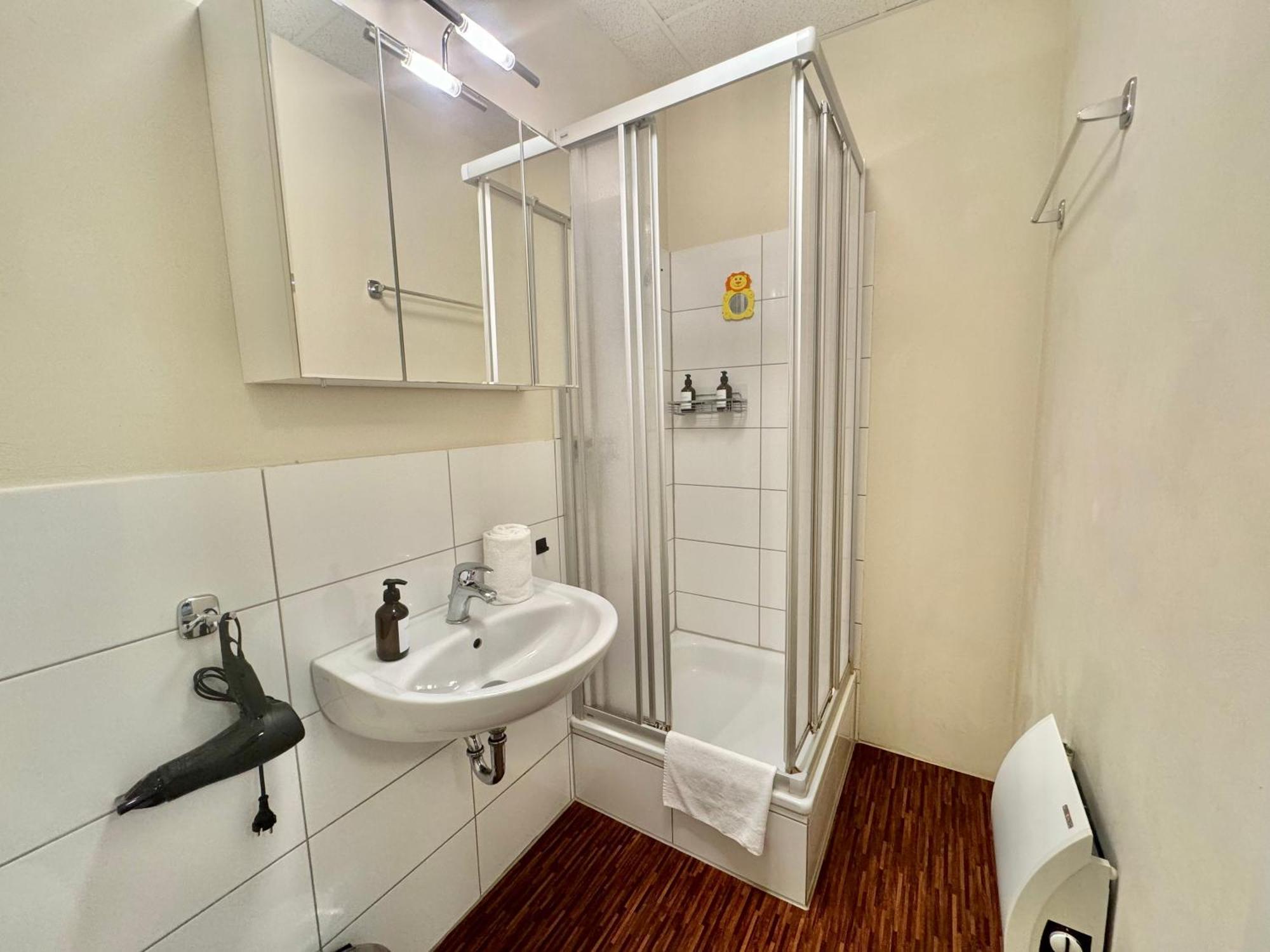Guesthouse Guetersloh מראה חיצוני תמונה